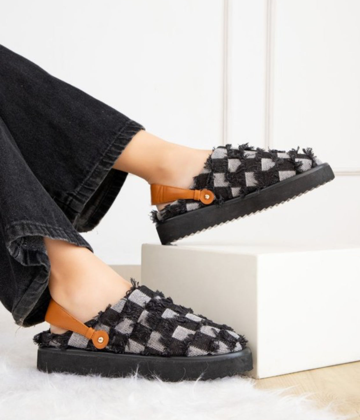 Quinn Slip-on Platform Clog