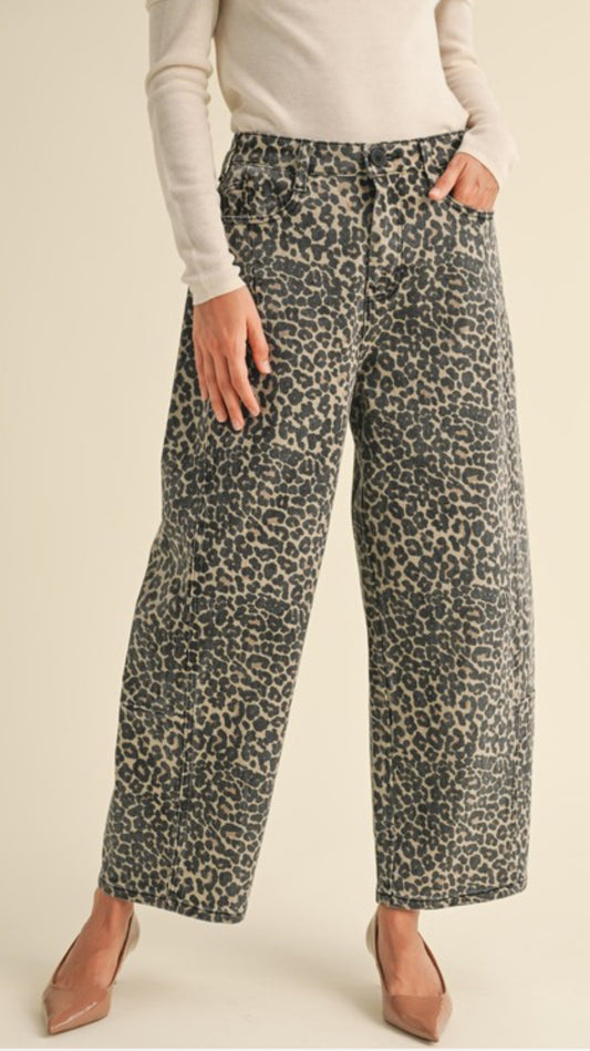 Leopard Print Barrel Jeans