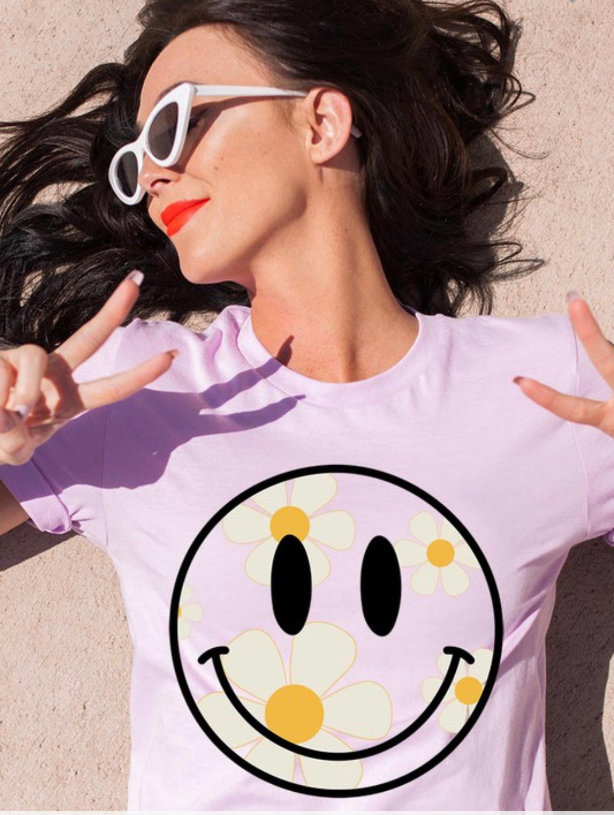 Daisy Smiley Tshirt